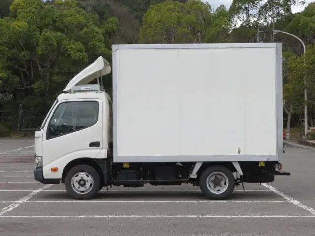 トヨタ ダイナ TPG-XZC605(2WD)の写真4