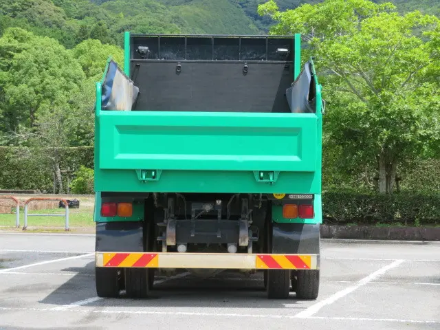 いすゞ フォワード QKG-FVZ34U2(6x4)の写真7