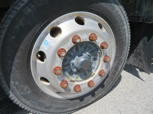 いすゞ フォワード QKG-FVZ34U2(6x4)の写真28