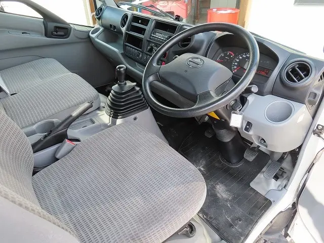 日野 デュトロ TKG-XZU710M(2WD)の写真11
