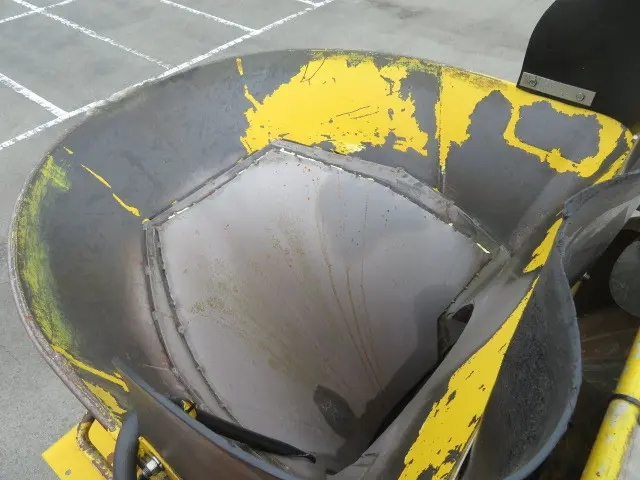 いすゞ ギガ QKG-CXZ77AT(6x4)の写真25