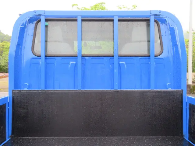 いすゞ エルフ BKG-NJR85A(2WD)の写真26