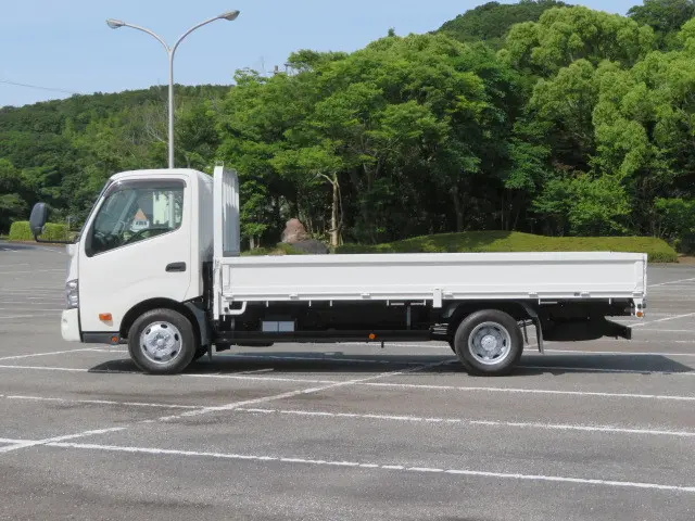 トヨタ トヨエース TPG-XZU712(2WD)の写真4
