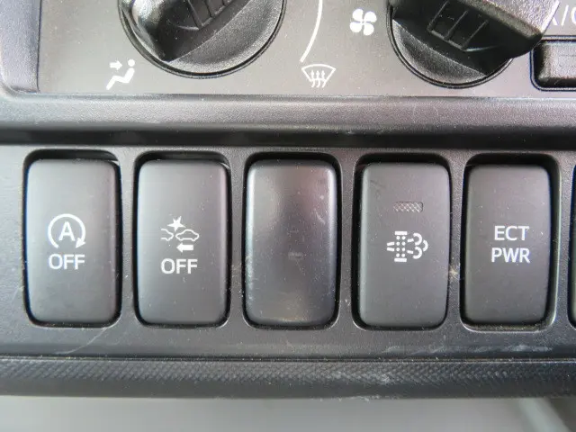 トヨタ トヨエース TPG-XZU712(2WD)の写真18