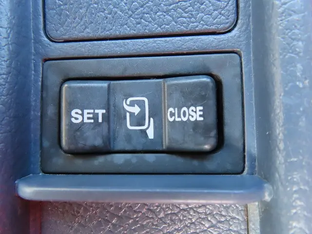 日野 レンジャー BDG-FC7JCWA(2WD)の写真18