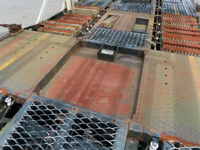 いすゞ フォワード LKG-FTR90S2(2WD)の写真29