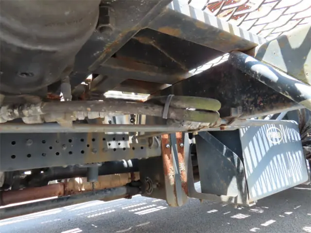 いすゞ フォワード LKG-FTR90S2(2WD)の写真48