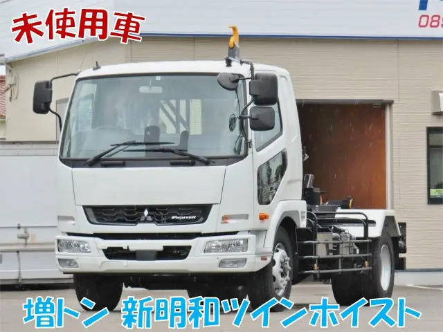 三菱 ファイター 2KG-FK62FZ(2WD)の写真1