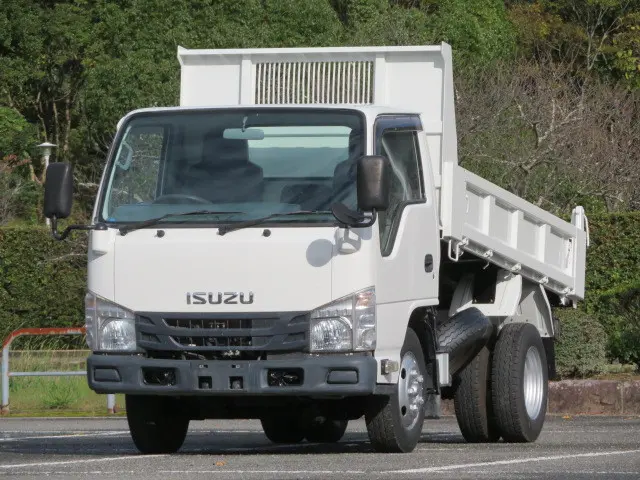 いすゞ エルフ TPG-NKR85AN(2WD)の写真2