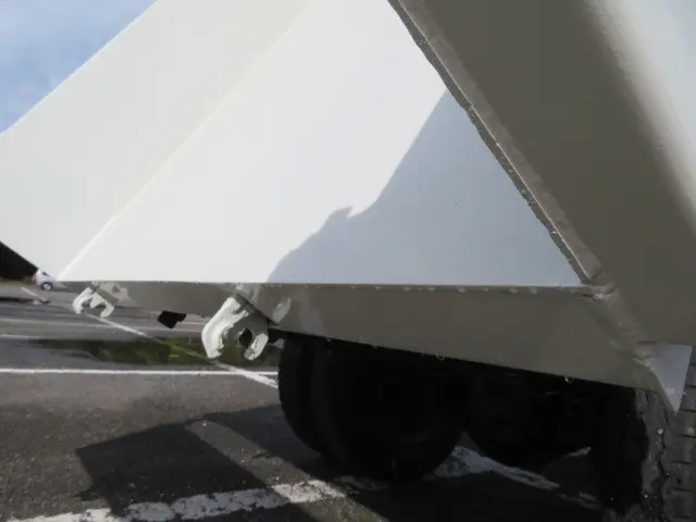 いすゞ エルフ TPG-NKR85AN(2WD)の写真30