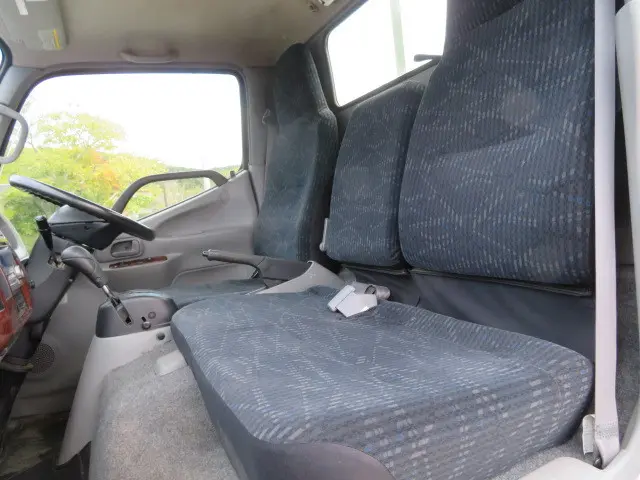 トヨタ ダイナ LDF-KDY281(4WD)の写真12