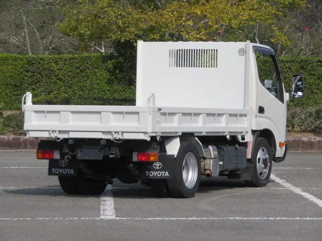 トヨタ トヨエース TKG-XZC675D(4WD)の写真3