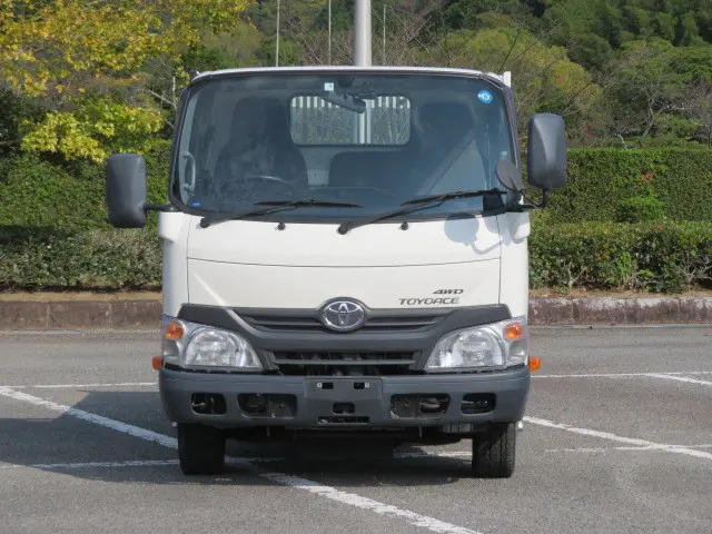 トヨタ トヨエース TKG-XZC675D(4WD)の写真6