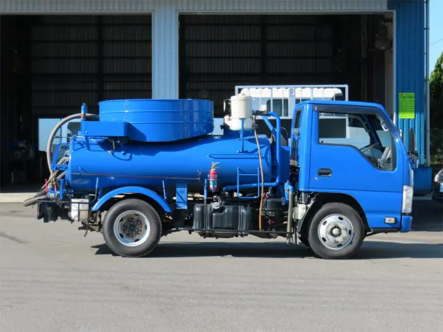 いすゞ エルフ TPG-NKR85AN(2WD)の写真5