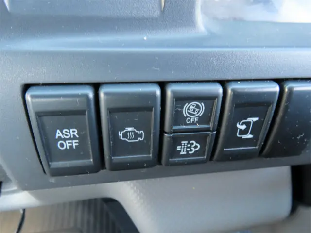 いすゞ エルフ TPG-NKR85AN(2WD)の写真14