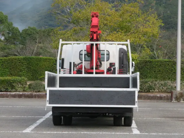 いすゞ エルフ SKG-NPR85AR(2WD)の写真9