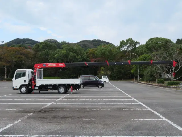 いすゞ エルフ SKG-NPR85AR(2WD)の写真10