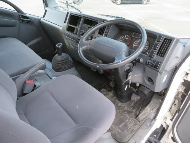 いすゞ エルフ SKG-NPR85AR(2WD)の写真11