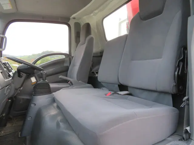 いすゞ エルフ SKG-NPR85AR(2WD)の写真12