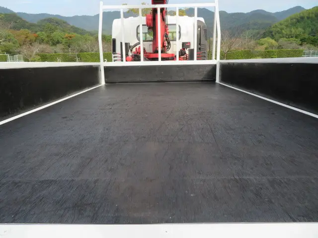 いすゞ エルフ SKG-NPR85AR(2WD)の写真23