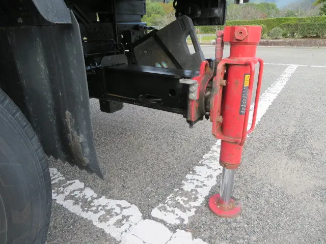 いすゞ エルフ SKG-NPR85AR(2WD)の写真35