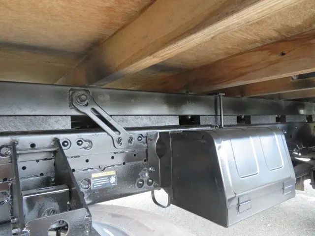 いすゞ エルフ SKG-NPR85AR(2WD)の写真48