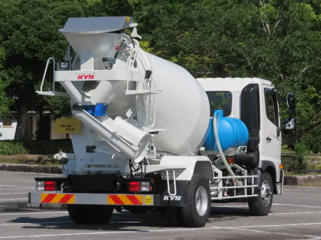 日野 レンジャー 2KG-GC2ABA(2WD)の写真3