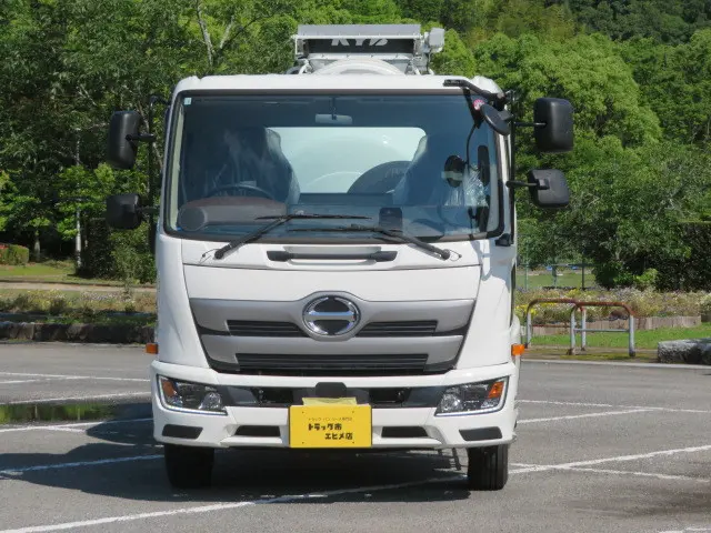 日野 レンジャー 2KG-GC2ABA(2WD)の写真6