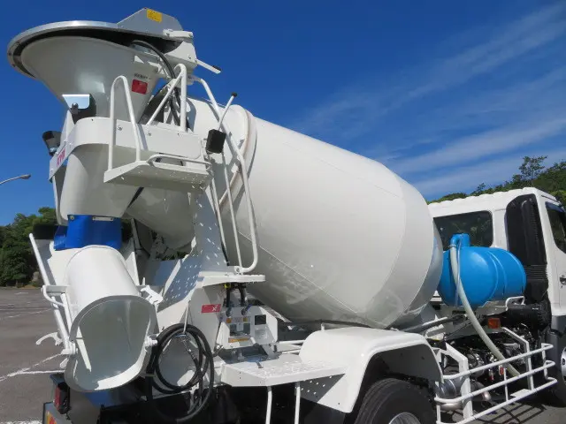 日野 レンジャー 2KG-GC2ABA(2WD)の写真28