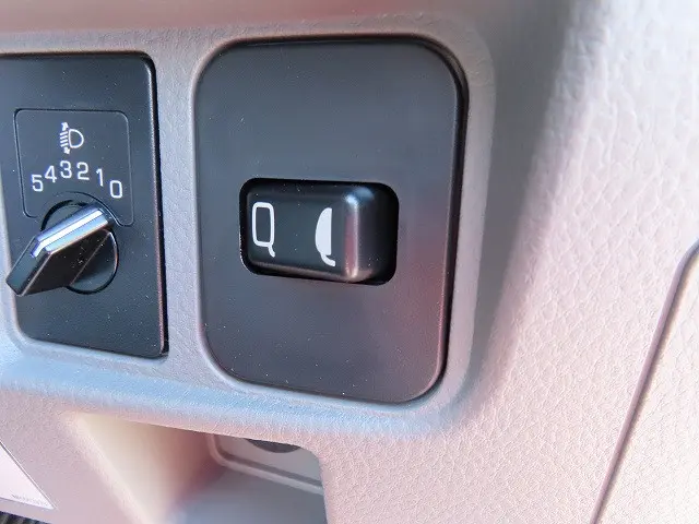 三菱 キャンター 2RG-FEAV0(2WD)の写真20