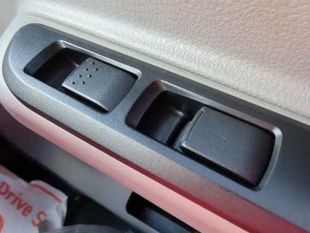 三菱 キャンター 2RG-FEAV0(2WD)の写真23