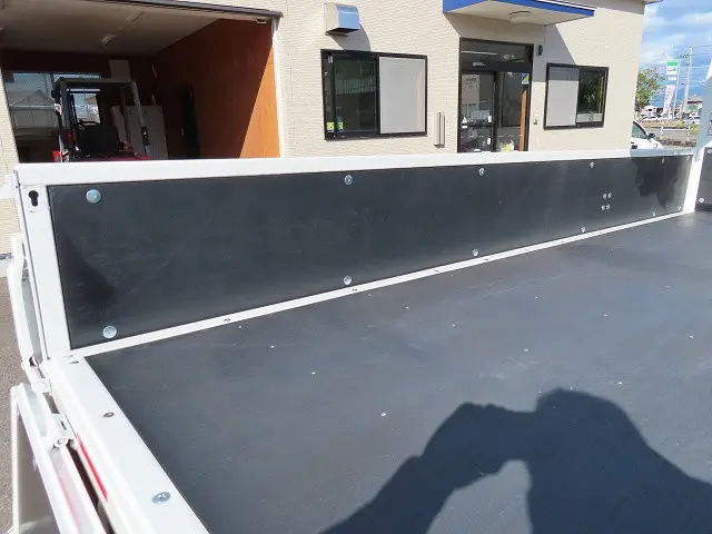 三菱 キャンター 2RG-FEAV0(2WD)の写真28