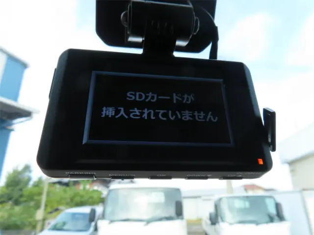 いすゞ エルフ 2RG-NJR88A(2WD)の写真23