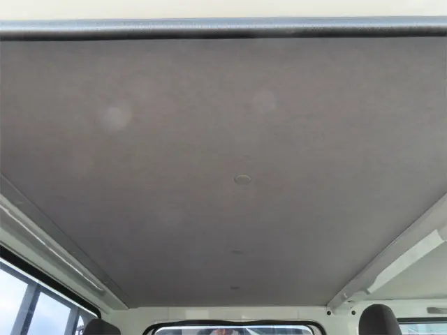 いすゞ エルフ 2RG-NJR88A(2WD)の写真26