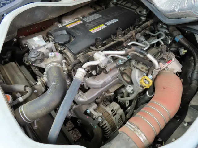 いすゞ エルフ 2RG-NJR88A(2WD)の写真35