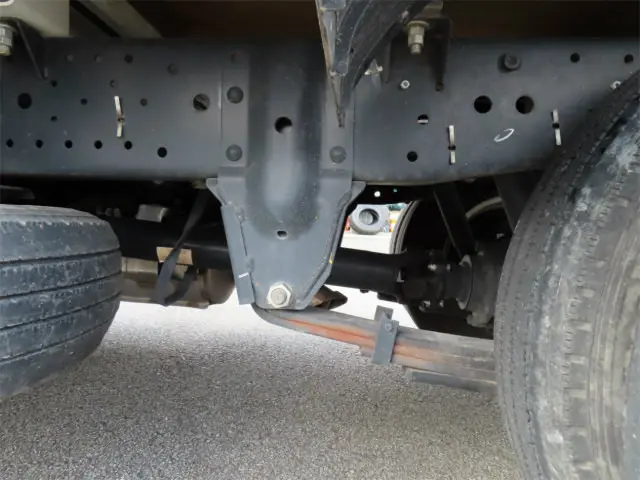 いすゞ エルフ 2RG-NJR88A(2WD)の写真41