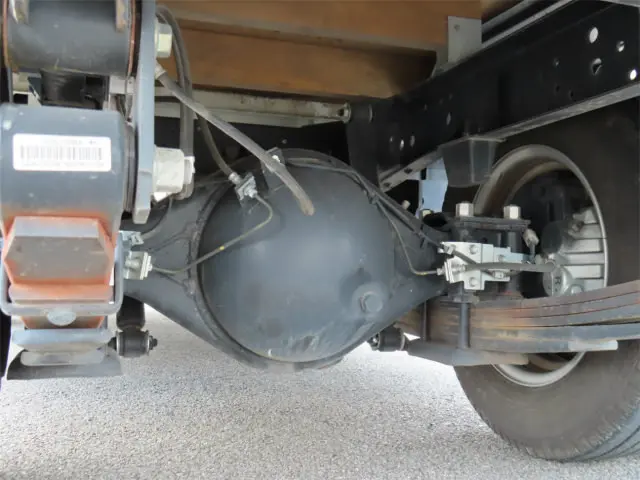 いすゞ エルフ 2RG-NJR88A(2WD)の写真42