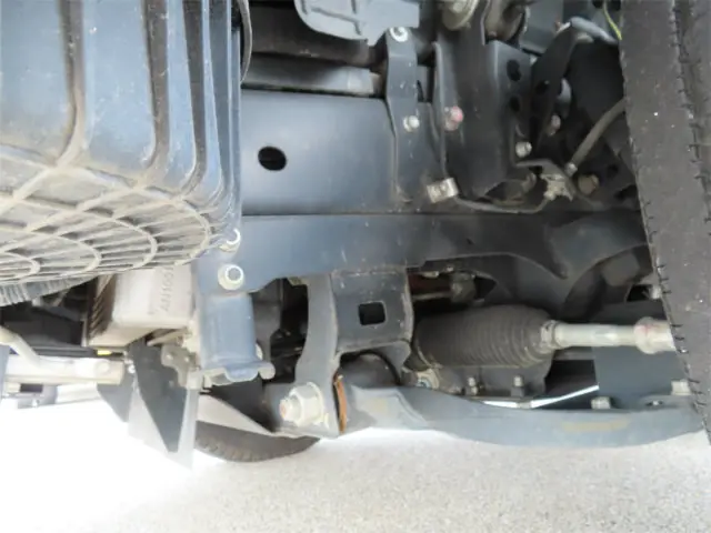 いすゞ エルフ 2RG-NJR88A(2WD)の写真43