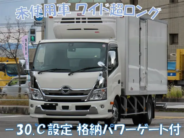 日野 デュトロ 2RG-XZU722M(2WD)の写真1