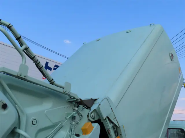 いすゞ エルフ TKG-NPR85YN(2WD)の写真31