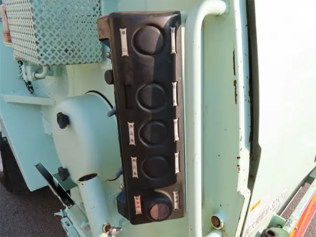 いすゞ エルフ TKG-NPR85YN(2WD)の写真37