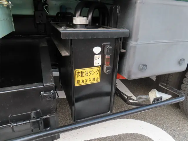 いすゞ エルフ TKG-NPR85YN(2WD)の写真39