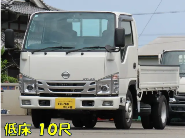 日産 アトラス 2RG-AHR88A(2WD)の写真1