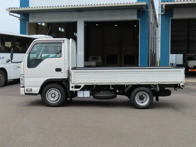 日産 アトラス 2RG-AHR88A(2WD)の写真4