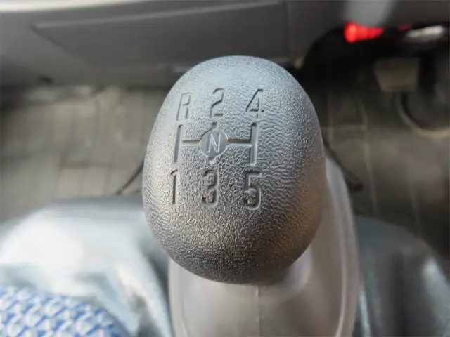 日産 アトラス 2RG-AHR88A(2WD)の写真19