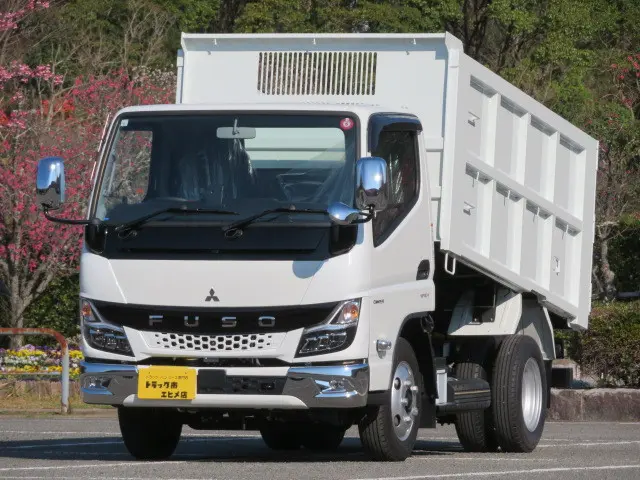三菱 キャンター 2RG-FBA60(2WD)の写真1