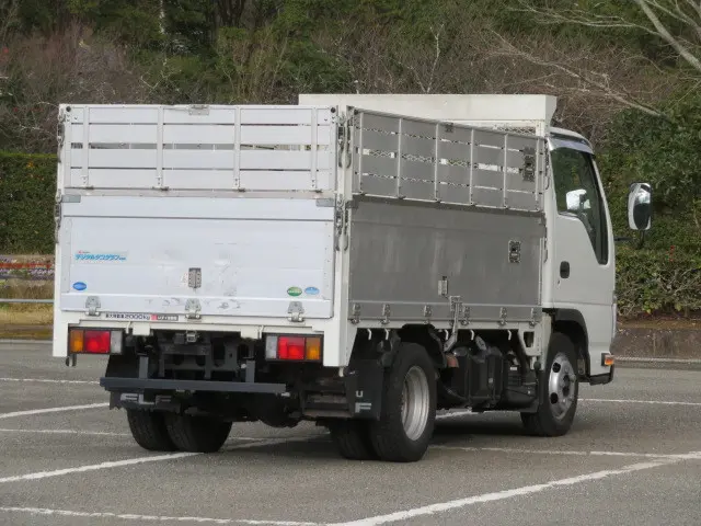 いすゞ エルフ TKG-NJR85A(2WD)の写真3