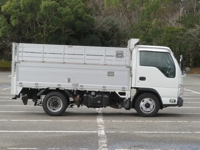 いすゞ エルフ TKG-NJR85A(2WD)の写真5