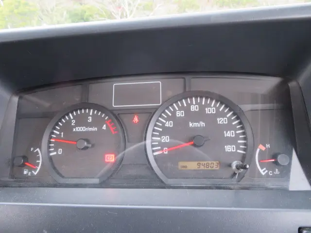 いすゞ エルフ TKG-NJR85A(2WD)の写真13