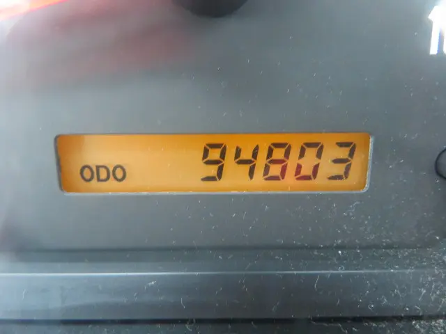 いすゞ エルフ TKG-NJR85A(2WD)の写真14